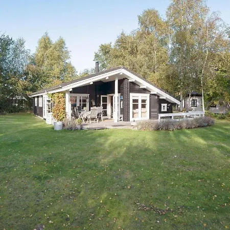 Hébergement de vacances 6 Person In Vaeggerlose-by Traum Bøtø By